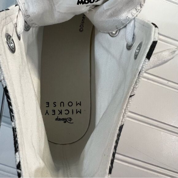 Mickey Mouse High Top Sneakers Size 6 Women's NWT - Picture 10 of 10